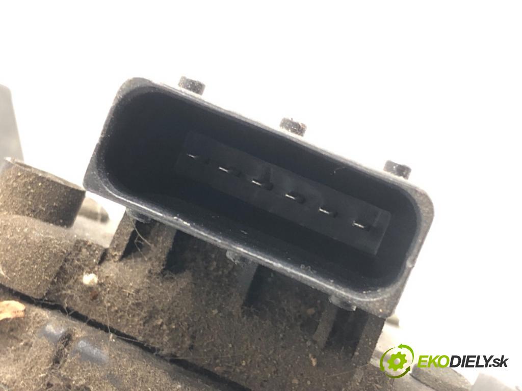 OPEL ZAFIRA A nadwozie wielkoprzestrzenne (MPV) (T98) 1999 - 2005    2.0 DTI 16V (F75) 74 kW [101 KM] olej napędowy 2000 - 2005  Potenciometer plynu 9202341 (Pedále)