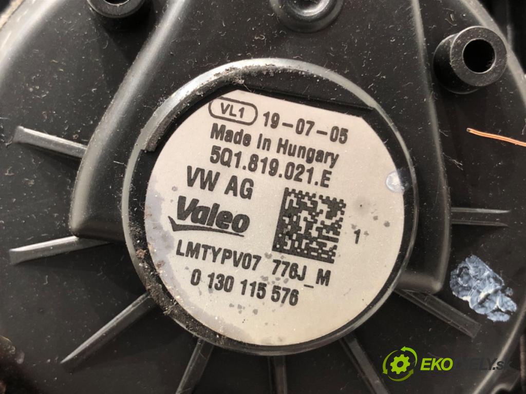 VW GOLF VII Variant (BA5, BV5) 2013 - 2022    1.6 TDI 85 kW [115 KM] olej napędowy 2016 - 2022  ventilátor kúrenia 5Q1819021E