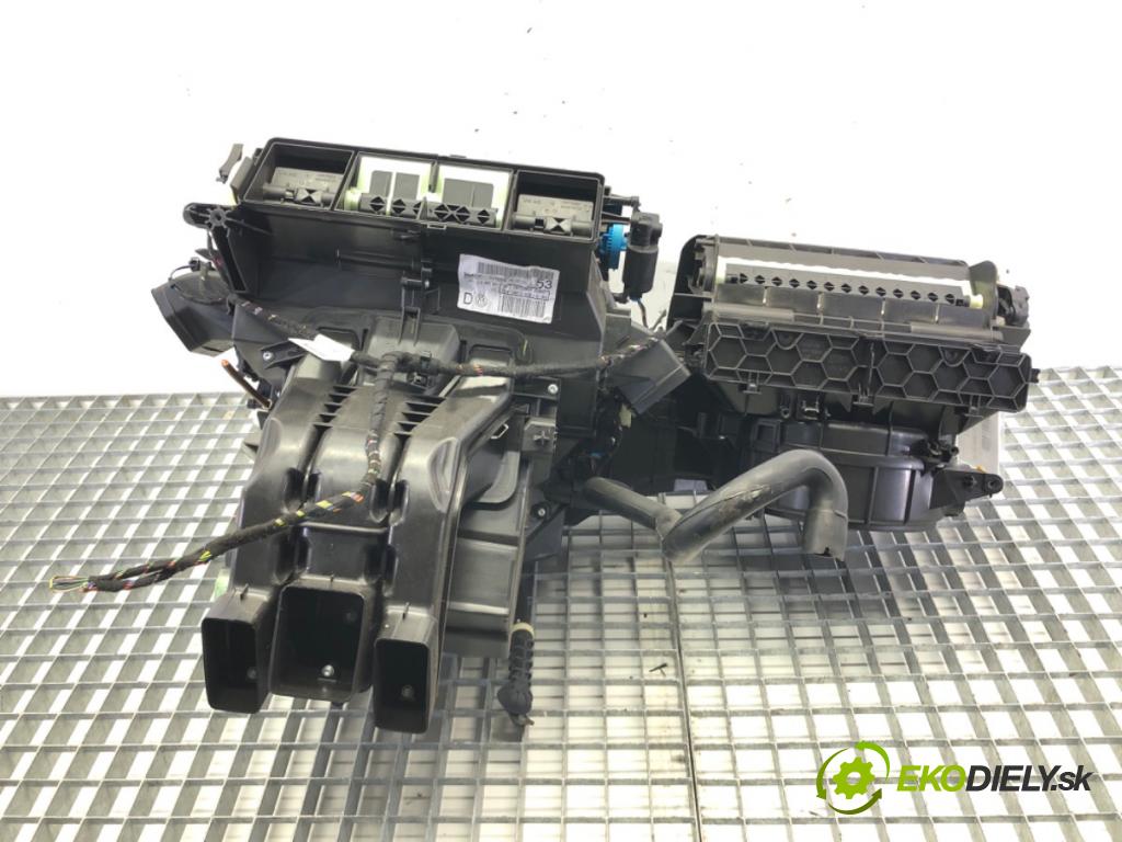 VW GOLF VII Variant (BA5, BV5) 2013 - 2022    1.6 TDI 85 kW [115 KM] olej napędowy 2016 - 2022  Výhrevné teleso, radiátor kúrenia komplet KOMBAJN 5Q1816005AD (Radiátory kúrenia)