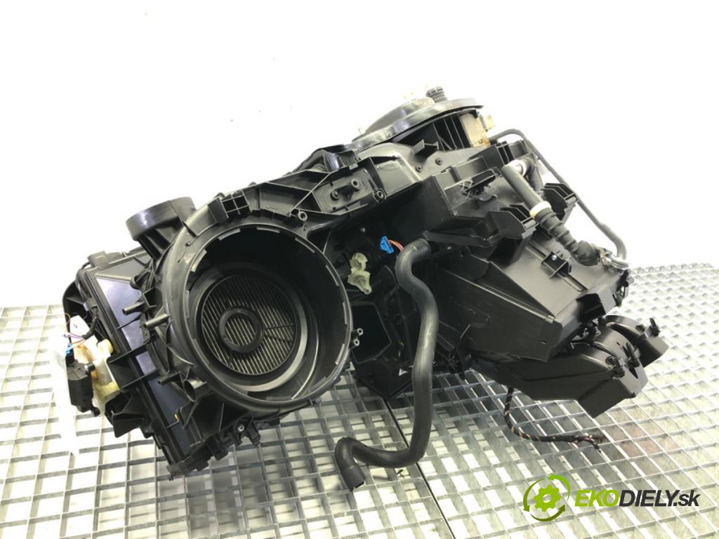 VW GOLF VII Variant (BA5, BV5) 2013 - 2022    1.6 TDI 85 kW [115 KM] olej napędowy 2016 - 2022  Výhrevné teleso, radiátor kúrenia komplet KOMBAJN 5Q1816005AD (Radiátory kúrenia)