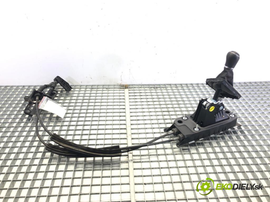 VW GOLF VII Variant (BA5, BV5) 2013 - 2022    1.6 TDI 85 kW [115 KM] olej napędowy 2016 - 2022  Kulisa 5Q0711049BK (Rýchlostné páky / kulisy)