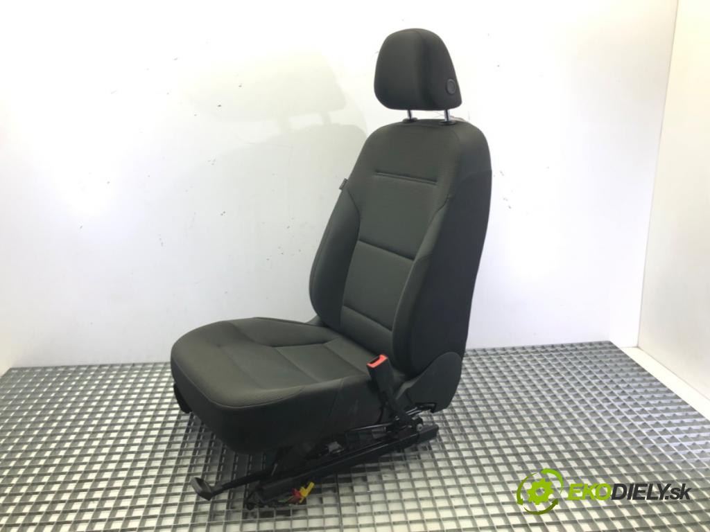 VW GOLF VII Variant (BA5, BV5) 2013 - 2022    1.6 TDI 85 kW [115 KM] olej napędowy 2016 - 2022  Sedadlo pravy predný