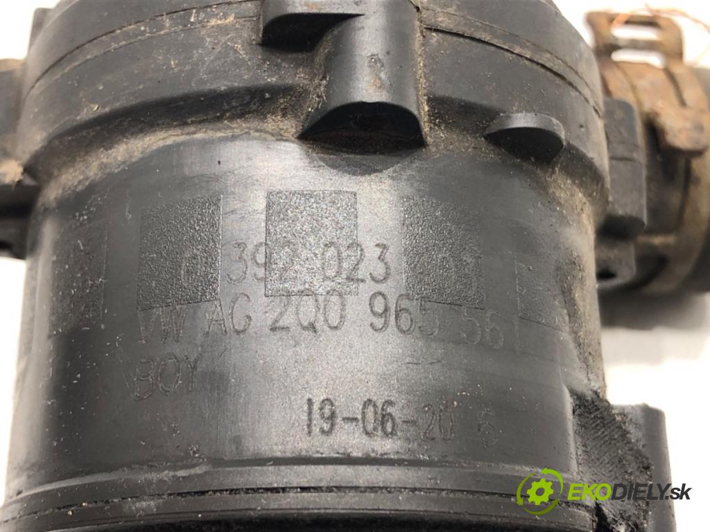 VW GOLF VII Variant (BA5, BV5) 2013 - 2022    1.6 TDI 85 kW [115 KM] olej napędowy 2016 - 2022  DALŠÍ: pumpa vody 2Q0965567A (Vodní pumpy)