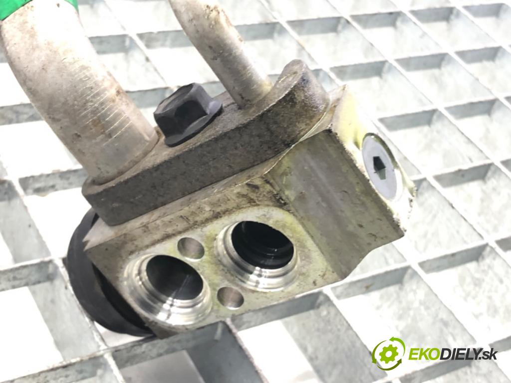 KIA CEED SW (ED) 2007 - 2012    2.0 CRDi 140 103 kW [140 KM] olej napędowy 2007 - 2012  rúrka klimatizácie  (Rúrky klimatizácie)