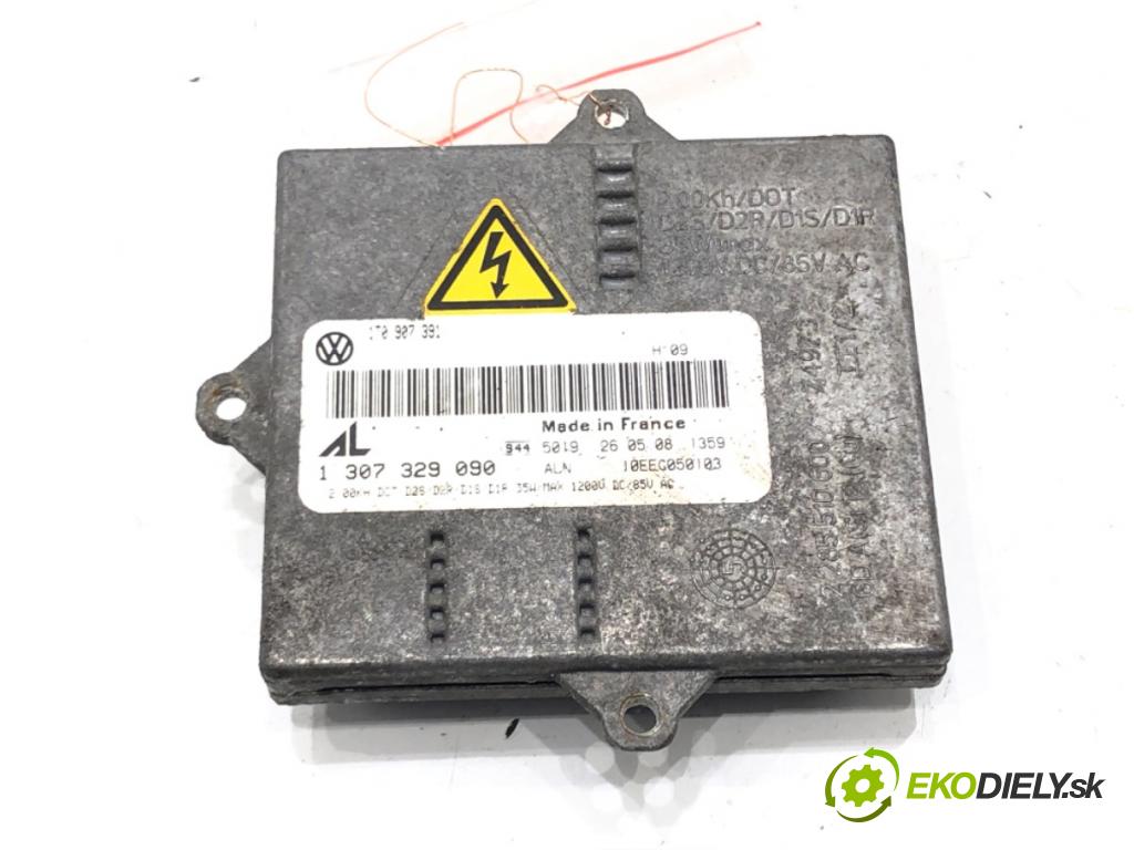 VW GOLF V (1K1) 2003 - 2010    1.4 TSI 103 kW [140 KM] benzyna 2006 - 2008  Menič XENON 1307329090 (Riadiace jednotky xenónu)