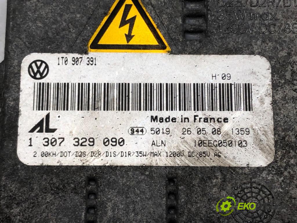 VW GOLF V (1K1) 2003 - 2010    1.4 TSI 103 kW [140 KM] benzyna 2006 - 2008  Menič XENON 1307329090 (Riadiace jednotky xenónu)