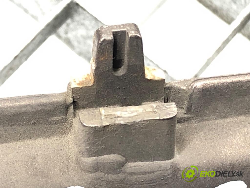 MITSUBISHI PAJERO PININ I (H6_W, H7_W) 1999 - 2007    1.8 (H76W, H66W) 84 kW [114 KM] benzyna 2001 - 200  mřížka maska MR339275 (Mřížky (masky) chladičů)