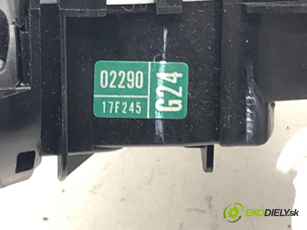 TOYOTA AURIS (_E15_) 2006 - 2012    1.6 (ZRE151_) 91 kW [124 KM] benzyna 2007 - 2012  Prepínač kombinovaný 02290-17F245 (Prepínače, spínače, tlačidlá a ovládače kúrenia)