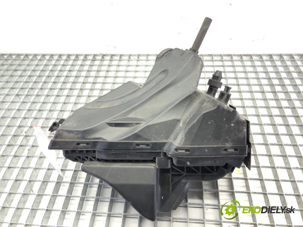 AUDI A4 B8 Avant (8K5) 2007 - 2015    1.8 TFSI 88 kW [120 KM] benzyna 2008 - 2015  Obal filtra vzduchu 8K0133835AB (Obaly filtrov vzduchu)