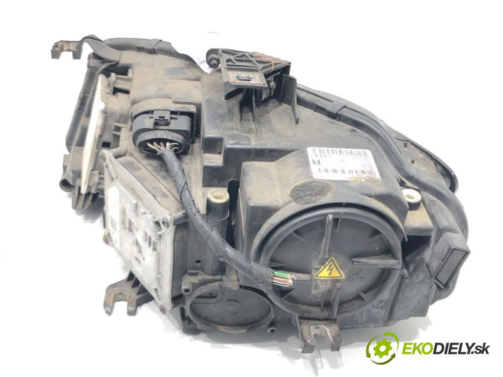 AUDI A4 B8 Avant (8K5) 2007 - 2015    1.8 TFSI 88 kW [120 KM] benzyna 2008 - 2015  Svetlomet pravy predný XENON 8K0941004P