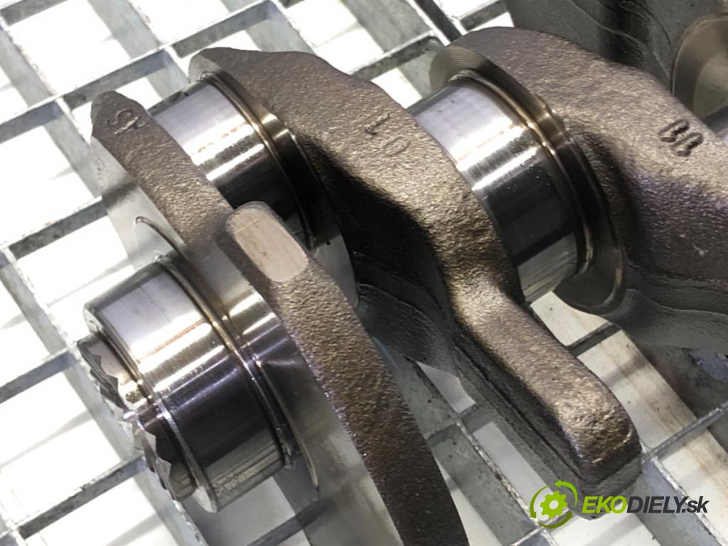 AUDI A4 B8 Avant (8K5) 2007 - 2015    1.8 TFSI 88 kW [120 KM] benzyna 2008 - 2015  Kardaň, hriadeľ KLIKA: 06HP CDHA (Ostatné)