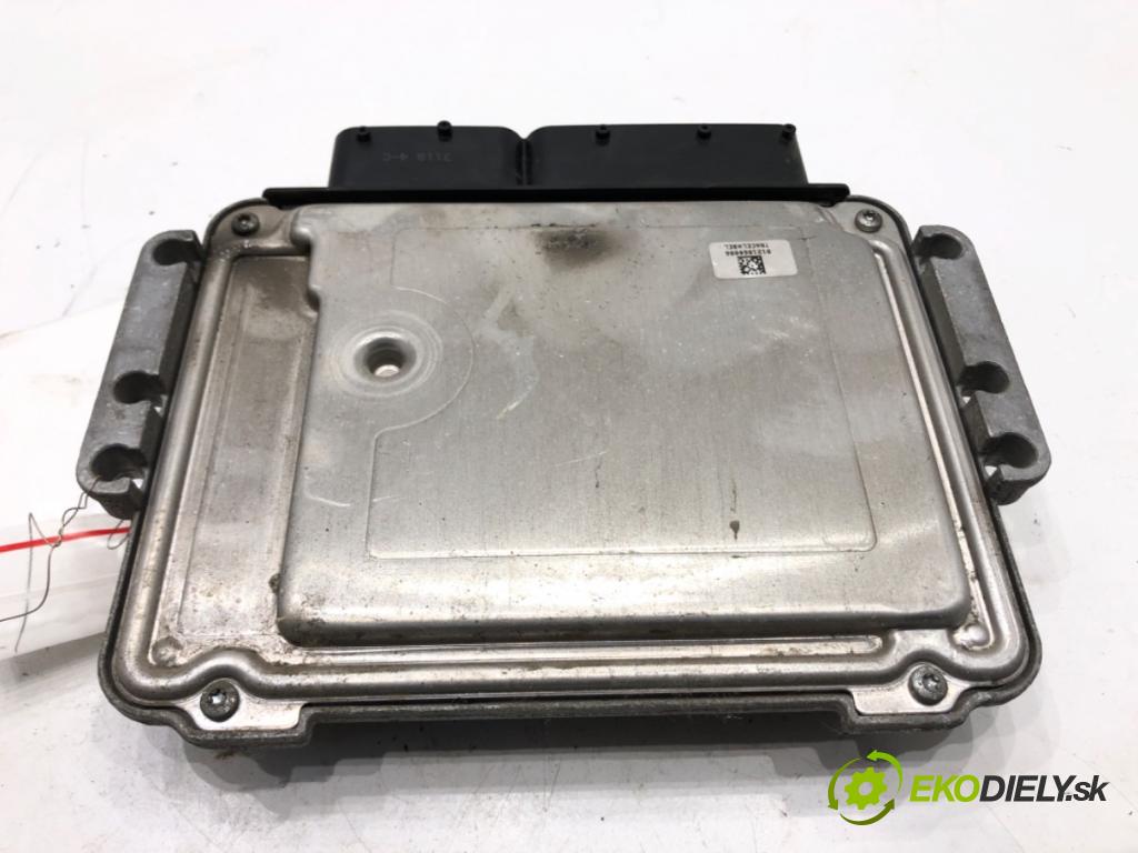 KIA CEED SW (ED) 2007 - 2012    2.0 CRDi 140 103 kW [140 KM] olej napędowy 2007 -   riadiaca jednotka Motor 39113-27710 (Riadiace jednotky)