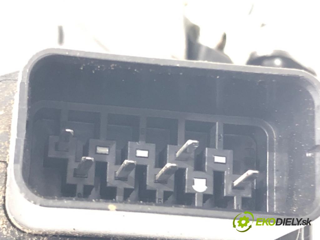 FORD MONDEO IV (BA7) 2007 - 2015    2.0 107 kW [145 KM] benzyna 2007 - 2015  zámok dveře levý zadní část 6M2A-R26413-BC