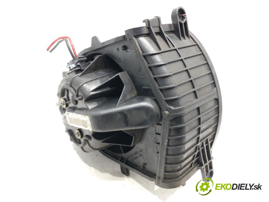 RENAULT SCÉNIC II (JM0/1_) 2003 - 2010    1.9 dCi (JM0G, JM12, JM1G, JM2C) 88 kW [120 KM] olej napędowy 2003 - 2006  ventilátor kúrenia