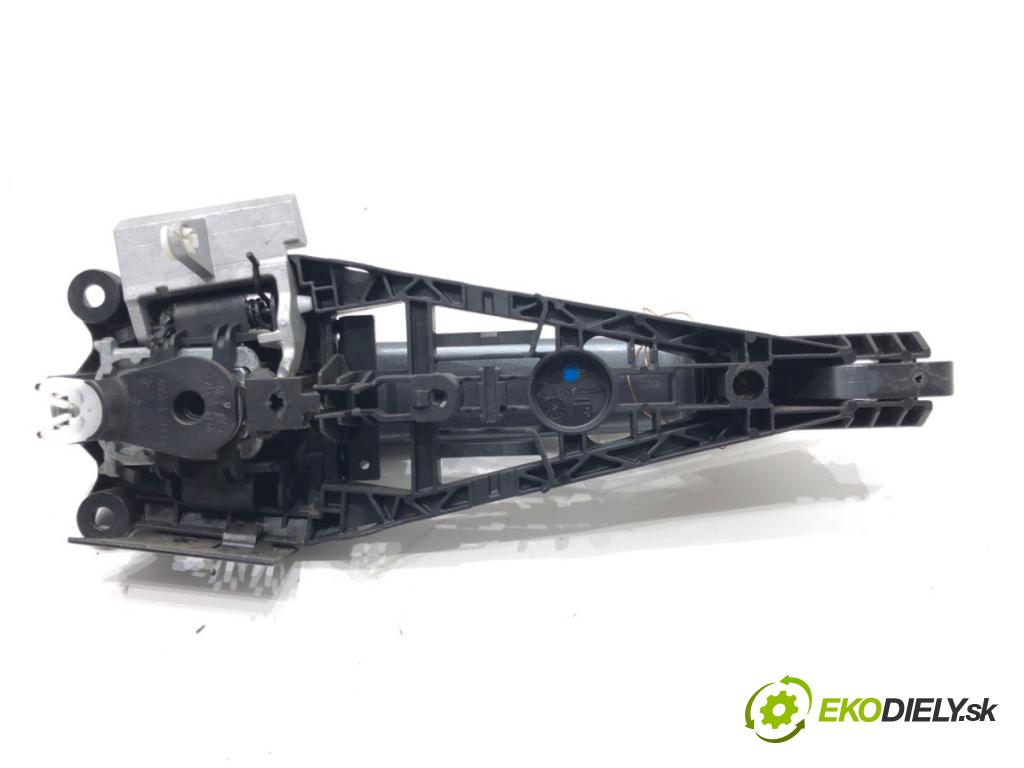 OPEL CORSA E (X15) 2014 - 2022    1.2 (08, 68) 51 kW [69 KM] benzyna 2014 - 2022  Kľučka vonkajšia ľavy predný 13346228