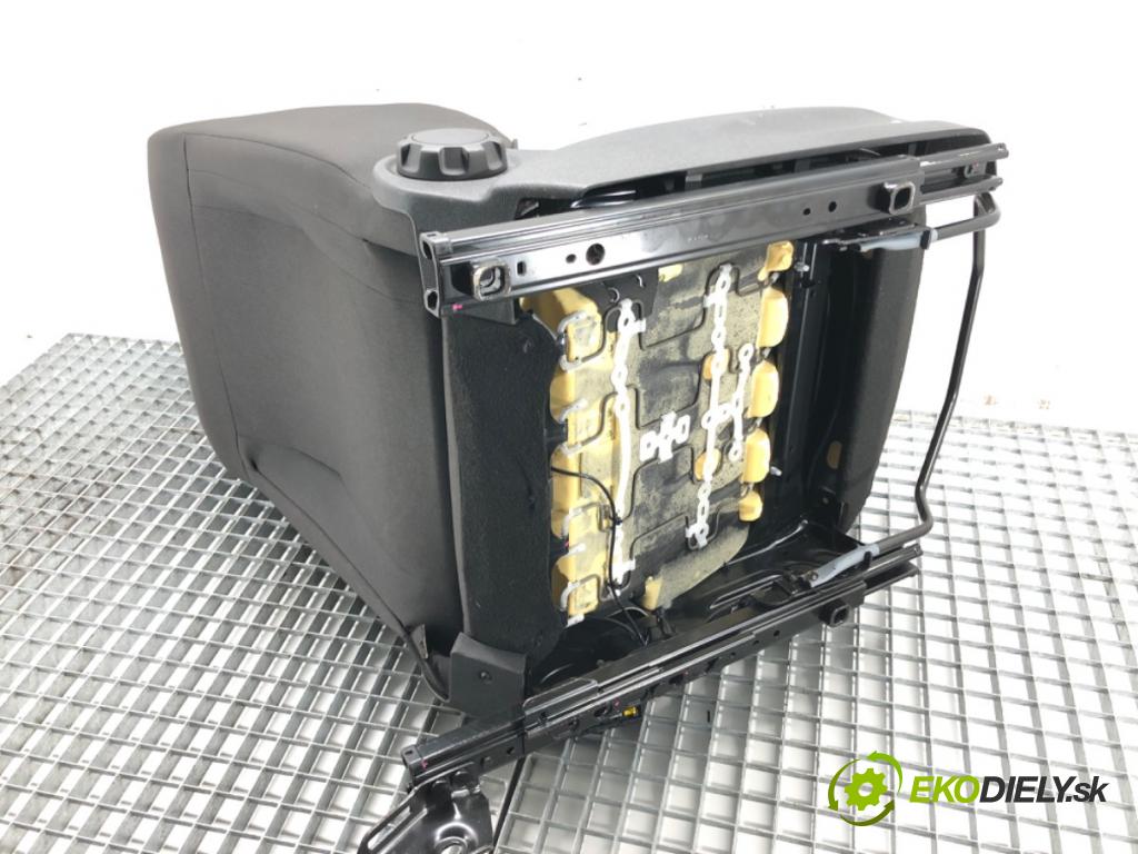 OPEL CORSA E (X15) 2014 - 2022    1.2 (08, 68) 51 kW [69 KM] benzyna 2014 - 2022  Sedadlo pravy predný