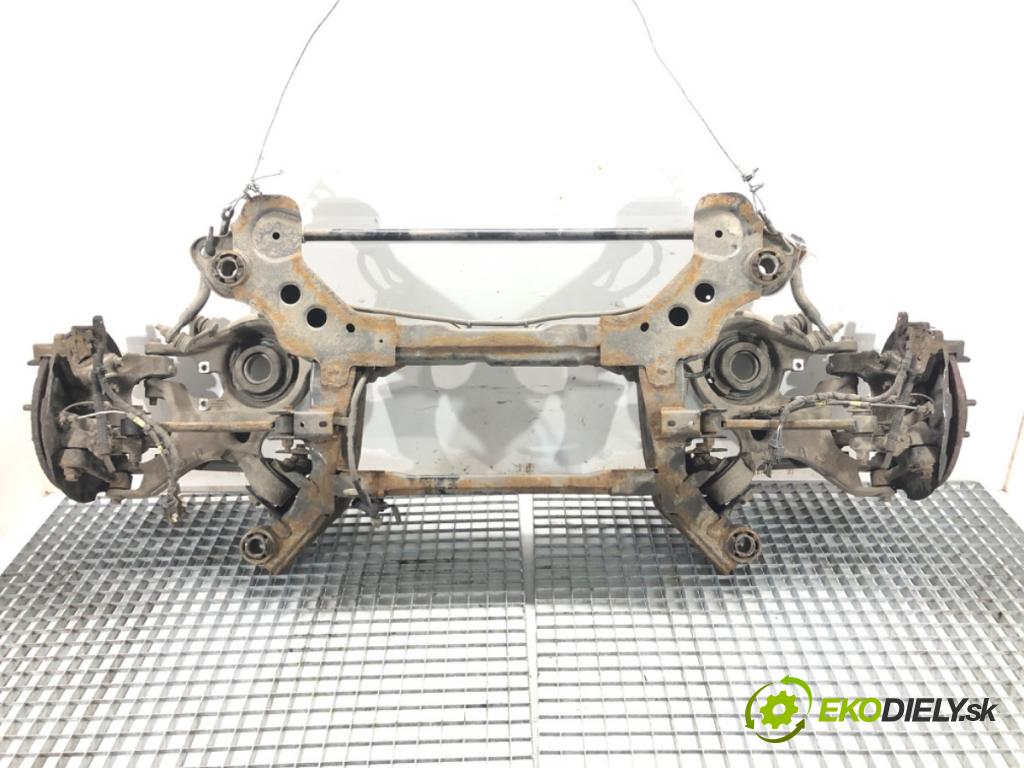 FORD MONDEO V liftback (CE) 2014 - 2022    2.0 TDCi 110 kW [150 KM] olej napędowy 2014 - 2022  výztuha zadní část 