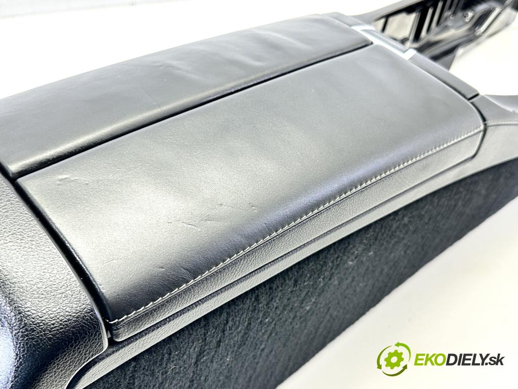 MERCEDES-BENZ CLS (C257) 2017 - 2022    AMG CLS 53 EQ Boost 4-matic+ (257.361) 320 kW [435  Tunel stredový  (Stredový tunel / panel)