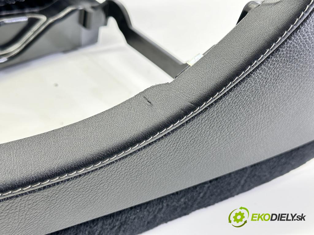 MERCEDES-BENZ CLS (C257) 2017 - 2022    AMG CLS 53 EQ Boost 4-matic+ (257.361) 320 kW [435  Tunel stredový  (Stredový tunel / panel)