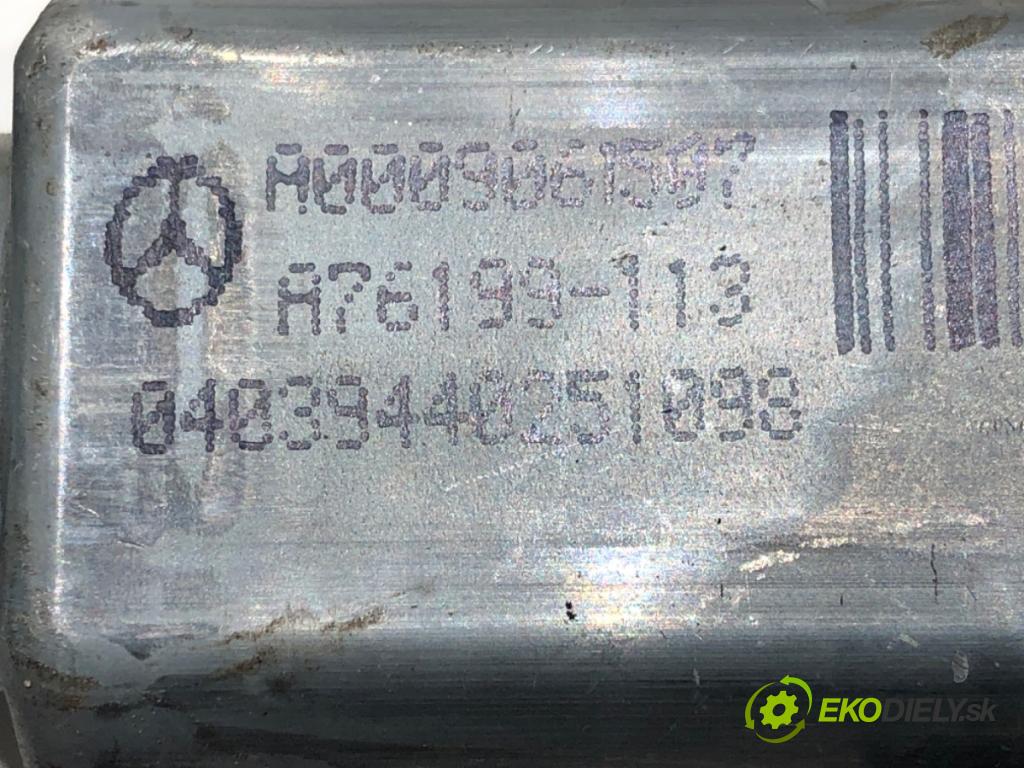 MERCEDES-BENZ CLS (C257) 2017 - 2022    AMG CLS 53 EQ Boost 4-matic+ (257.361) 320 kW [435  mechanismus okna přední část levý A0009061507 (Přední levé)