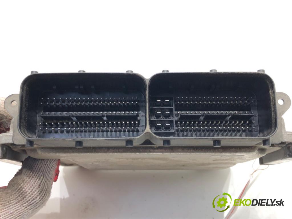 FIAT DOBLO Cargo (263_) 2010 - 2022    1.6 D Multijet 77 kW [105 KM] olej napędowy 2010 -  riadiaca jednotka Motor 46349629 0281036070 (Riadiace jednotky)