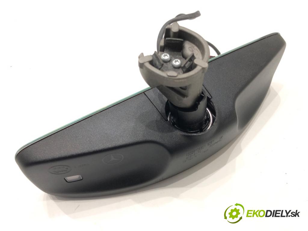 MERCEDES-BENZ CLS (C257) 2017 - 2022    AMG CLS 53 EQ Boost 4-matic+ (257.361) 320 kW [435  zpětné zrcátko vnitřní A2228106801 (Světla vnitřní)