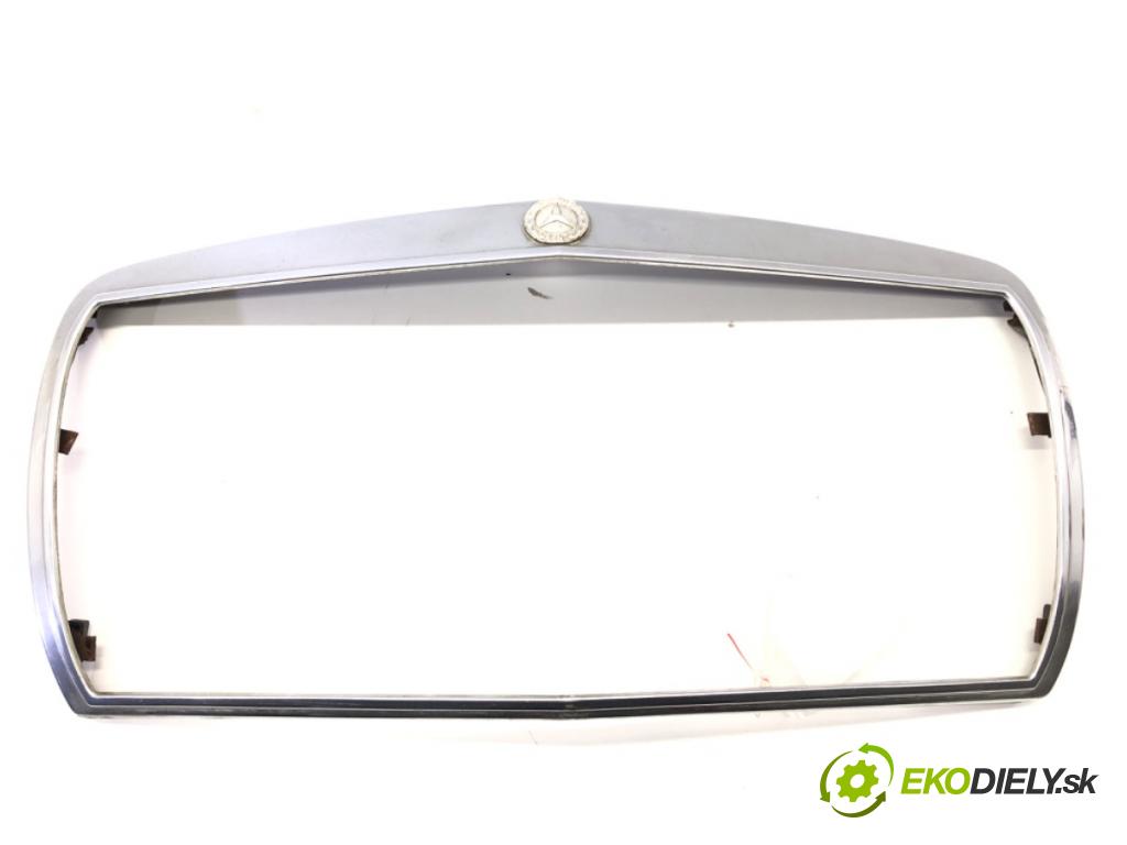 MERCEDES-BENZ 123 sedan (W123) 1976 - 1985    ---  mřížka maska  (Mřížky (masky) chladičů)