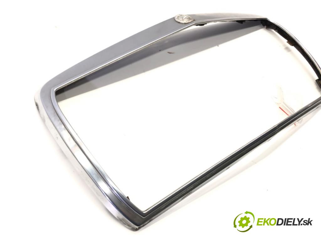 MERCEDES-BENZ 123 sedan (W123) 1976 - 1985    ---  mřížka maska  (Mřížky (masky) chladičů)