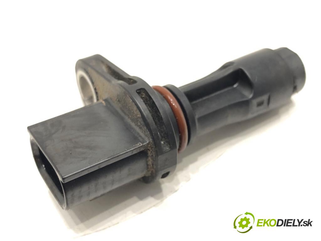 TOYOTA YARIS (_P21_, _PA1_, _PH1_) 2020 - 2022    1.5 (MXPA11) 92 kW [125 KM] benzyna 2020 - 2022  snímač pozice hřídele klikového  (Snímače polohy kliky, vačky)