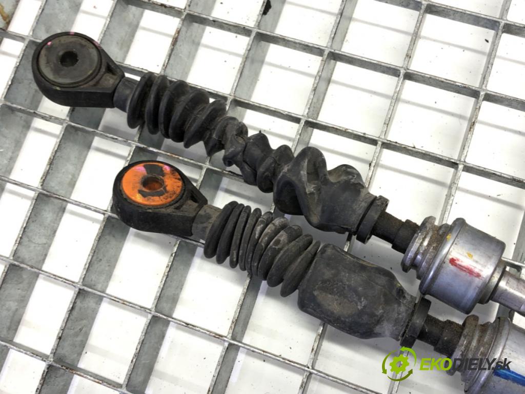 TOYOTA YARIS (_P21_, _PA1_, _PH1_) 2020 - 2022    1.5 (MXPA11) 92 kW [125 KM] benzyna 2020 - 2022  Kulisa 33530-02360 (Rýchlostné páky / kulisy)