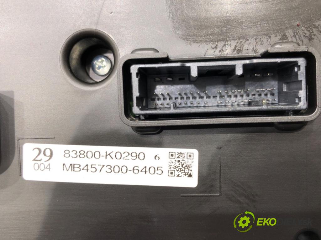 TOYOTA YARIS (_P21_, _PA1_, _PH1_) 2020 - 2022    1.5 (MXPA11) 92 kW [125 KM] benzyna 2020 - 2022  Prístrojovka 83800-K0290 (Prístrojové dosky, displeje)
