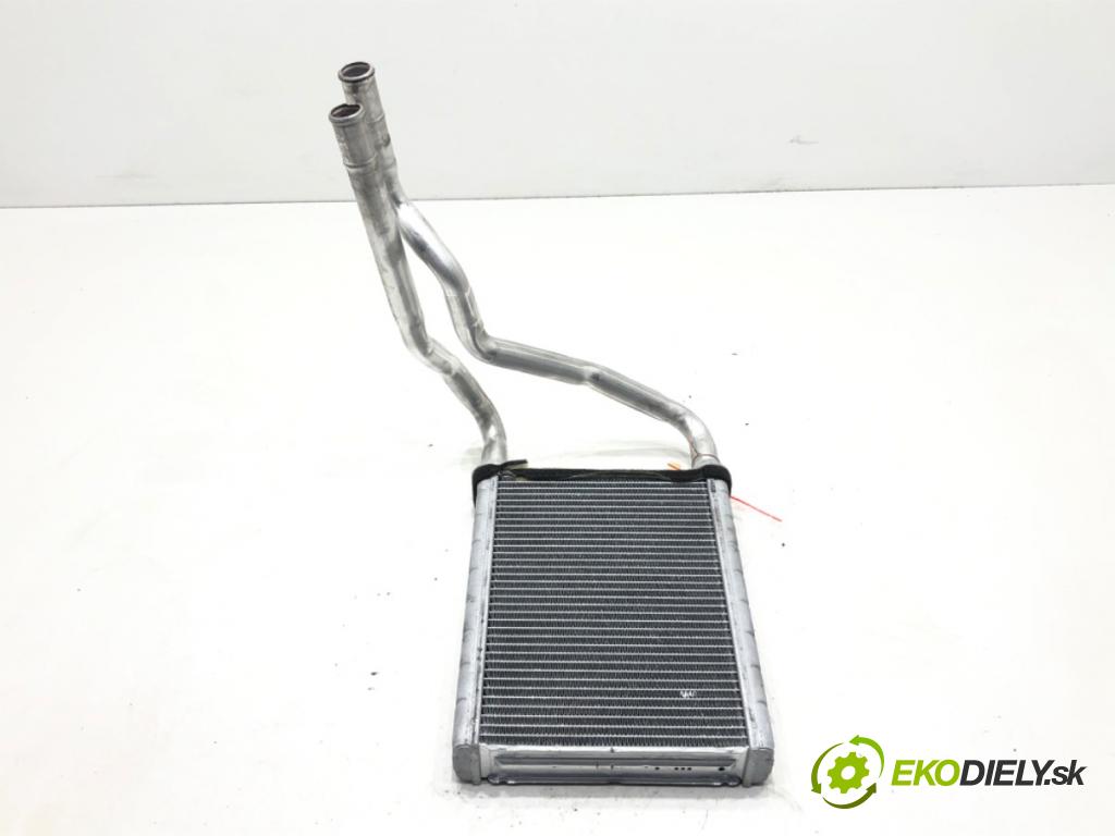 TOYOTA YARIS (_P21_, _PA1_, _PH1_) 2020 - 2022    1.5 (MXPA11) 92 kW [125 KM] benzyna 2020 - 2022  Výhrevné teleso, radiátor kúrenia  (Radiátory kúrenia)