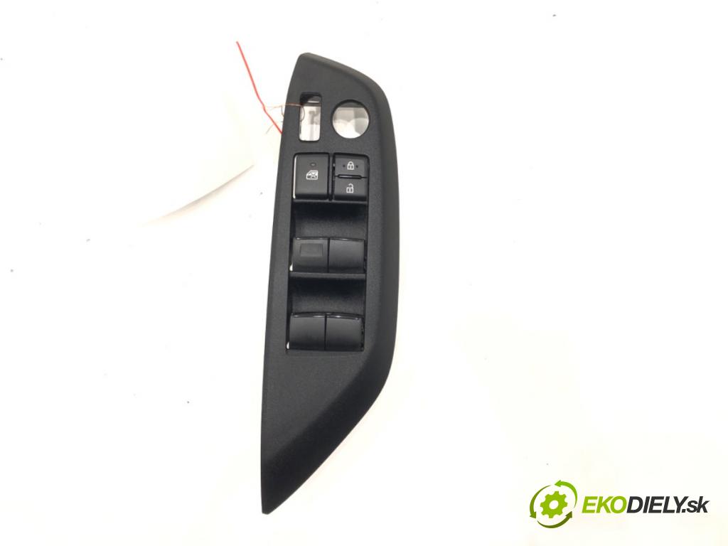 TOYOTA YARIS (_P21_, _PA1_, _PH1_) 2020 - 2022    1.5 (MXPA11) 92 kW [125 KM] benzyna 2020 - 2022  Prepínač okien 84040-0D020 (Prepínače, spínače, tlačidlá a ovládače kúrenia)