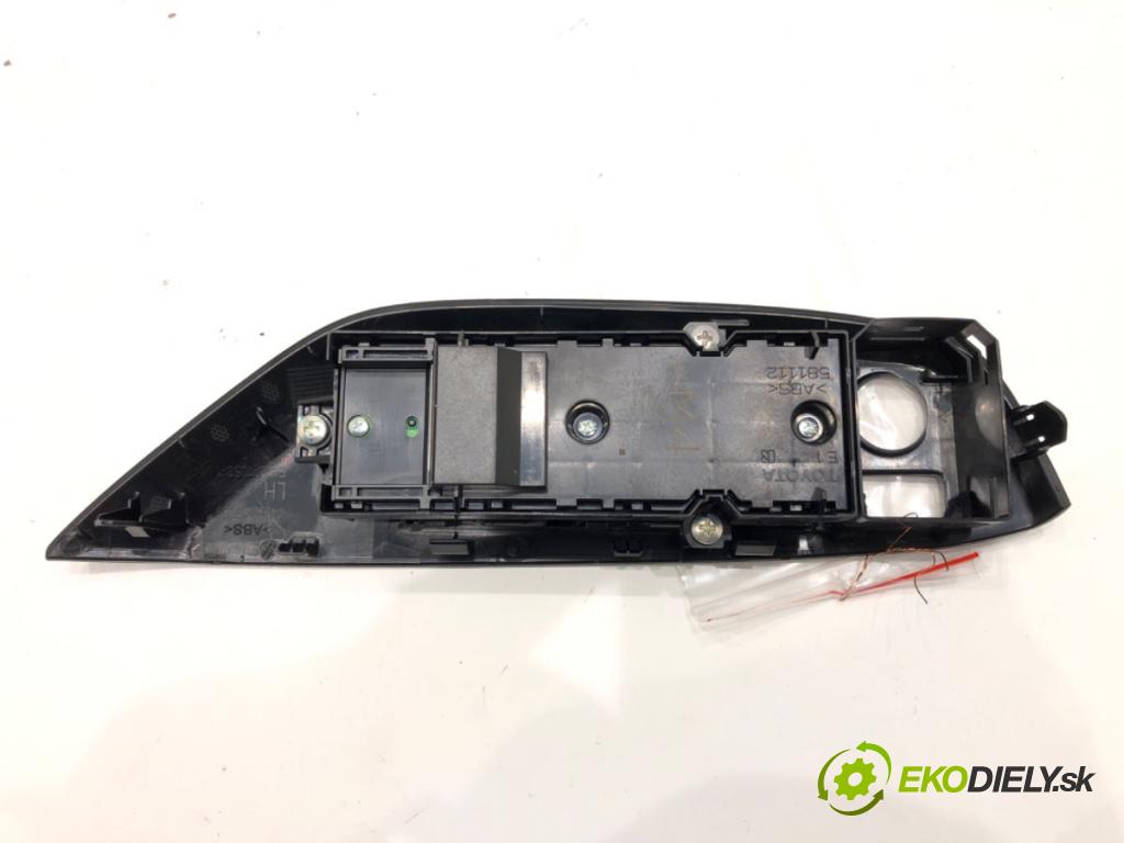 TOYOTA YARIS (_P21_, _PA1_, _PH1_) 2020 - 2022    1.5 (MXPA11) 92 kW [125 KM] benzyna 2020 - 2022  Prepínač okien 84040-0D020 (Prepínače, spínače, tlačidlá a ovládače kúrenia)