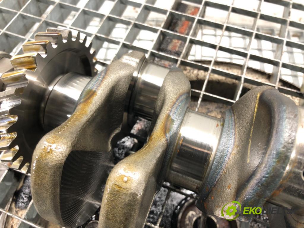 TOYOTA YARIS (_P21_, _PA1_, _PH1_) 2020 - 2022    1.5 (MXPA11) 92 kW [125 KM] benzyna 2020 - 2022  Kardaň, hriadeľ KLIKA: FM15A (Ostatné)