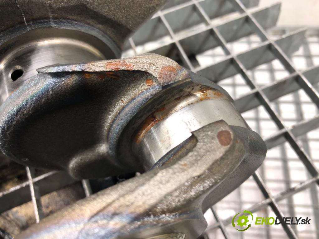 TOYOTA YARIS (_P21_, _PA1_, _PH1_) 2020 - 2022    1.5 (MXPA11) 92 kW [125 KM] benzyna 2020 - 2022  Kardaň, hriadeľ KLIKA: FM15A (Ostatné)