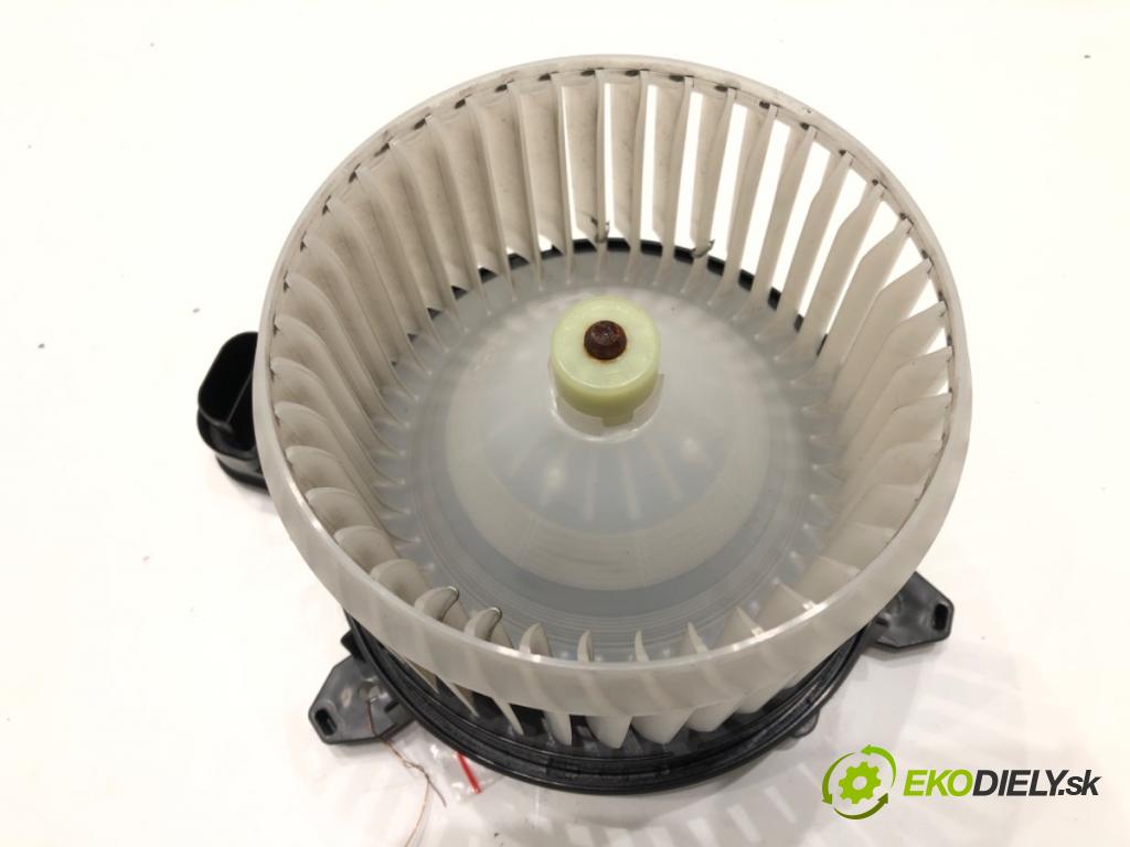 TOYOTA YARIS (_P21_, _PA1_, _PH1_) 2020 - 2022    1.5 (MXPA11) 92 kW [125 KM] benzyna 2020 - 2022  ventilátor kúrenia CZ116360-6062