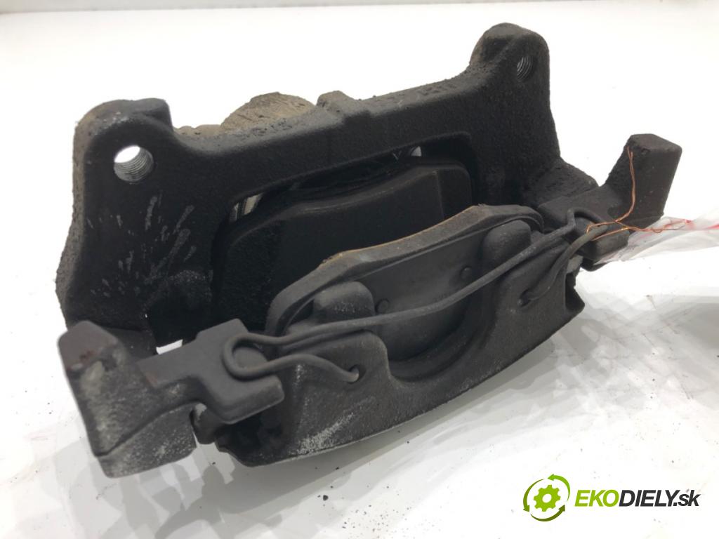 TOYOTA YARIS (_P21_, _PA1_, _PH1_) 2020 - 2022    1.5 (MXPA11) 92 kW [125 KM] benzyna 2020 - 2022  Brzdič strmeň ľavy predný 54LH