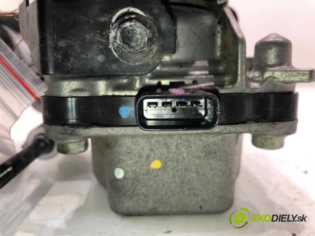 TOYOTA YARIS (_P21_, _PA1_, _PH1_) 2020 - 2022    1.5 (MXPA11) 92 kW [125 KM] benzyna 2020 - 2022  Chladič oleja 20062212012