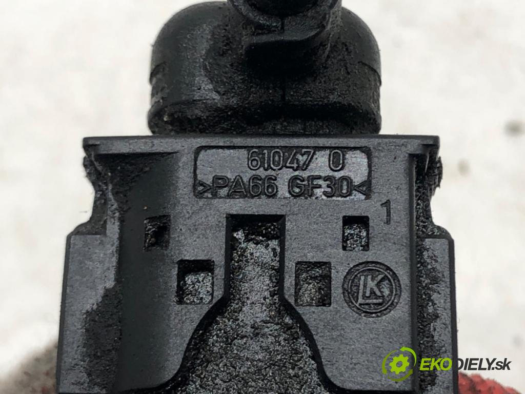 BMW 3 (E46) 1997 - 2005    318 i 105 kW [143 KM] benzyna 2001 - 2005  snímač pozice vačkového hřídele  (Snímače polohy kliky, vačky)