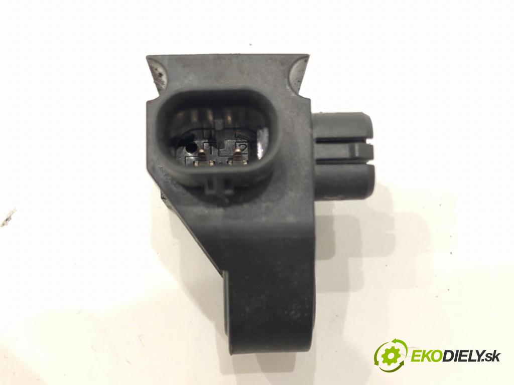 MERCEDES-BENZ CLS (C257) 2017 - 2022    AMG CLS 53 EQ Boost 4-matic+ (257.361) 320 kW [435  Snímač nárazu A2139051300 (Snímače nárazu)