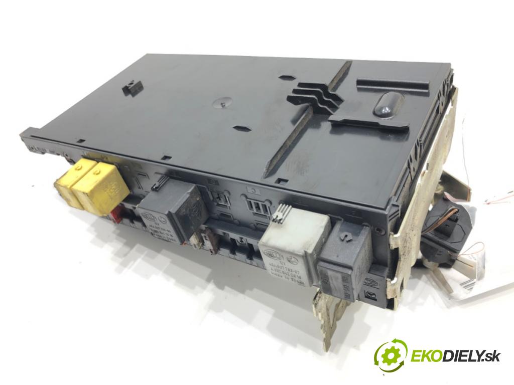 MERCEDES-BENZ KLASA C (W203) 2000 - 2007    C 270 CDI (203.016) 125 kW [170 KM] olej napędowy   modul SAM 2035451801 (Ostatní)