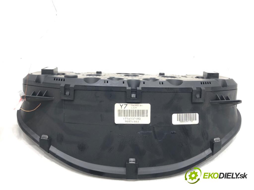 CHEVROLET AVEO / KALOS sedan (T250, T255) 2005 - 2022    1.2 62 kW [84 KM] benzyna 2008 - 2022  Prístrojovka 96814463 (Prístrojové dosky, displeje)