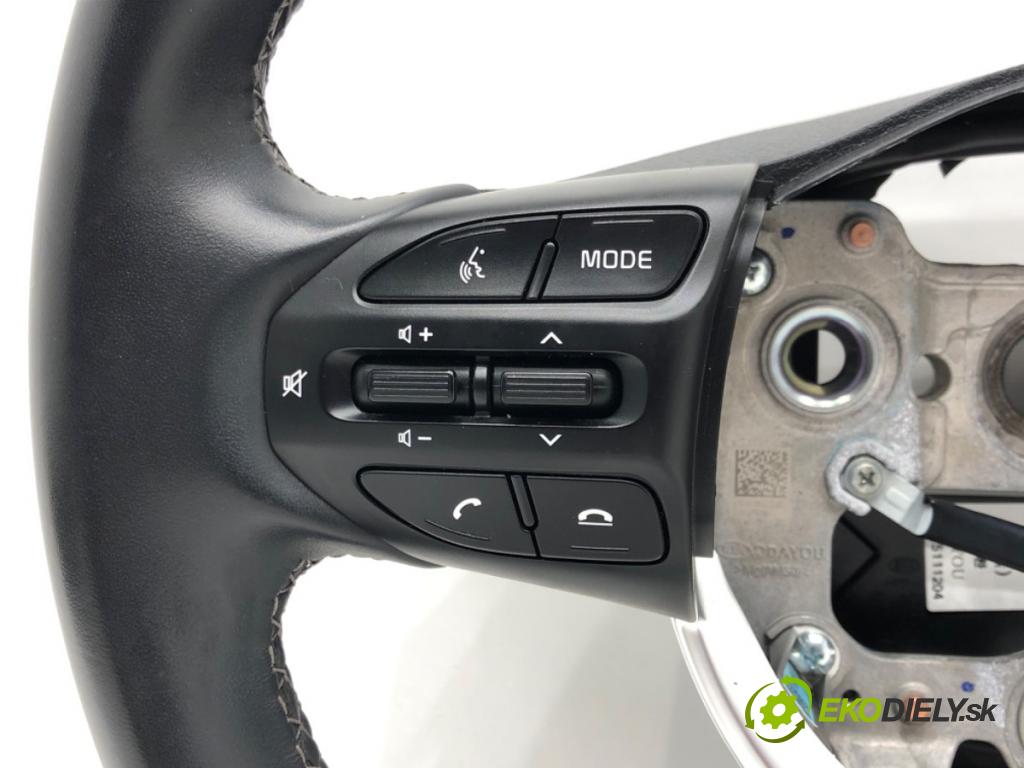 KIA STONIC (YB) 2017 - 2022    1.0 T-GDi 74 kW [101 KM] benzyna 2018 - 2022  Volant  (Volanty)