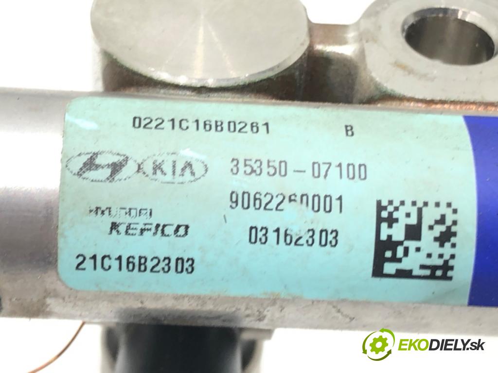 KIA STONIC (YB) 2017 - 2022    1.0 T-GDi 74 kW [101 KM] benzyna 2018 - 2022  Lišta vstrekovacia 35350-07100 (Vstrekovacie lišty)