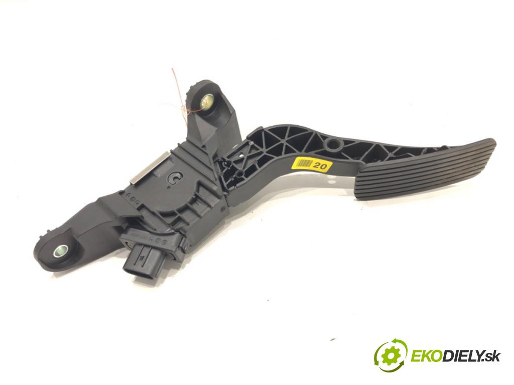 KIA STONIC (YB) 2017 - 2022    1.0 T-GDi 74 kW [101 KM] benzyna 2018 - 2022  Potenciometer plynového pedálu  (Pedále)