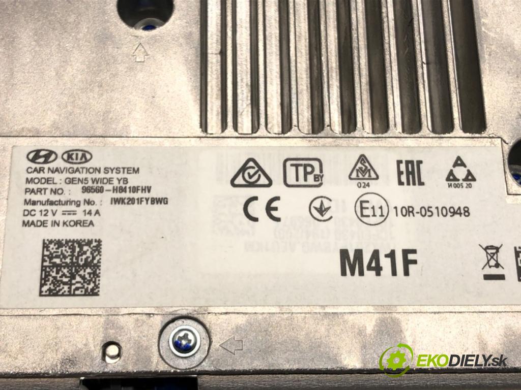 KIA STONIC (YB) 2017 - 2022    1.0 T-GDi 74 kW [101 KM] benzyna 2018 - 2022  RADIO Navigácia 96560-H8410FHV (Audio zariadenia)