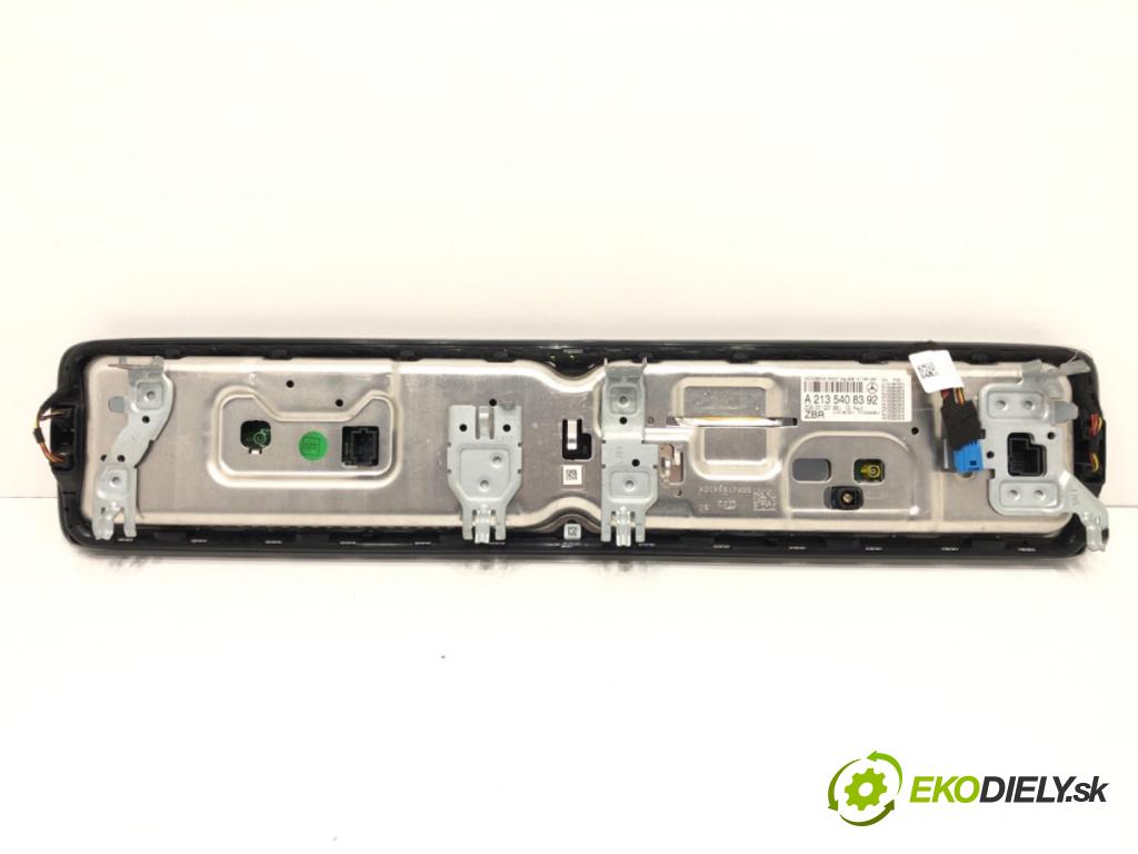 MERCEDES-BENZ CLS coupe 2019 320 kW AMG CLS 53 EQ Boost 4-matic+ (257.361) 2999 Prístrojovka Dislpej A2135408392