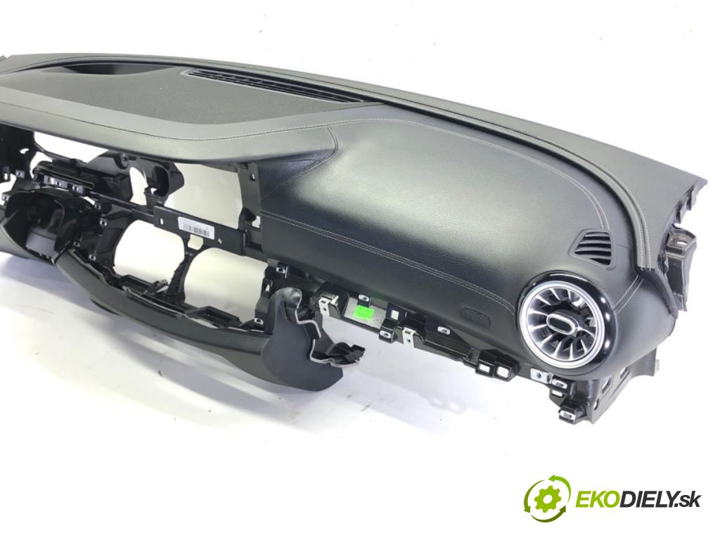 MERCEDES-BENZ CLS (C257) 2017 - 2022    AMG CLS 53 EQ Boost 4-matic+ (257.361) 320 kW [435  Palubná doska AirBag spolujazdca A2136800005 A2138600202