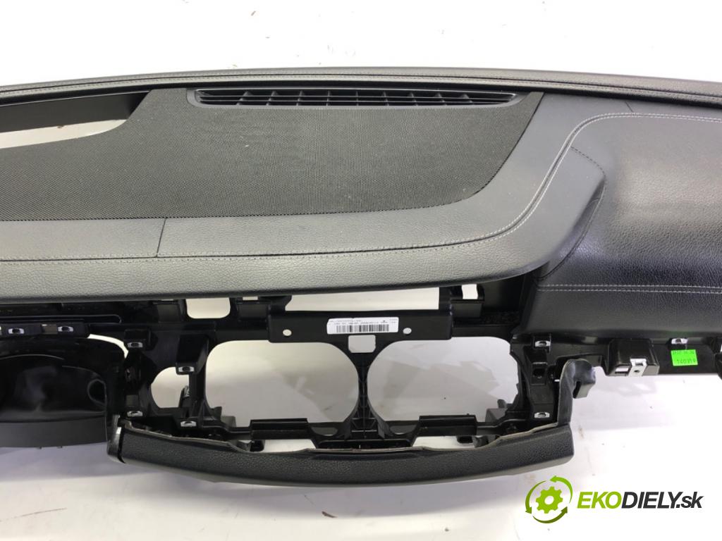 MERCEDES-BENZ CLS (C257) 2017 - 2022    AMG CLS 53 EQ Boost 4-matic+ (257.361) 320 kW [435  Palubná doska AirBag spolujazdca A2136800005 A2138600202